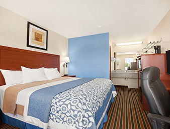 Days Inn By Wyndham Champaign/Urbana מראה חיצוני תמונה